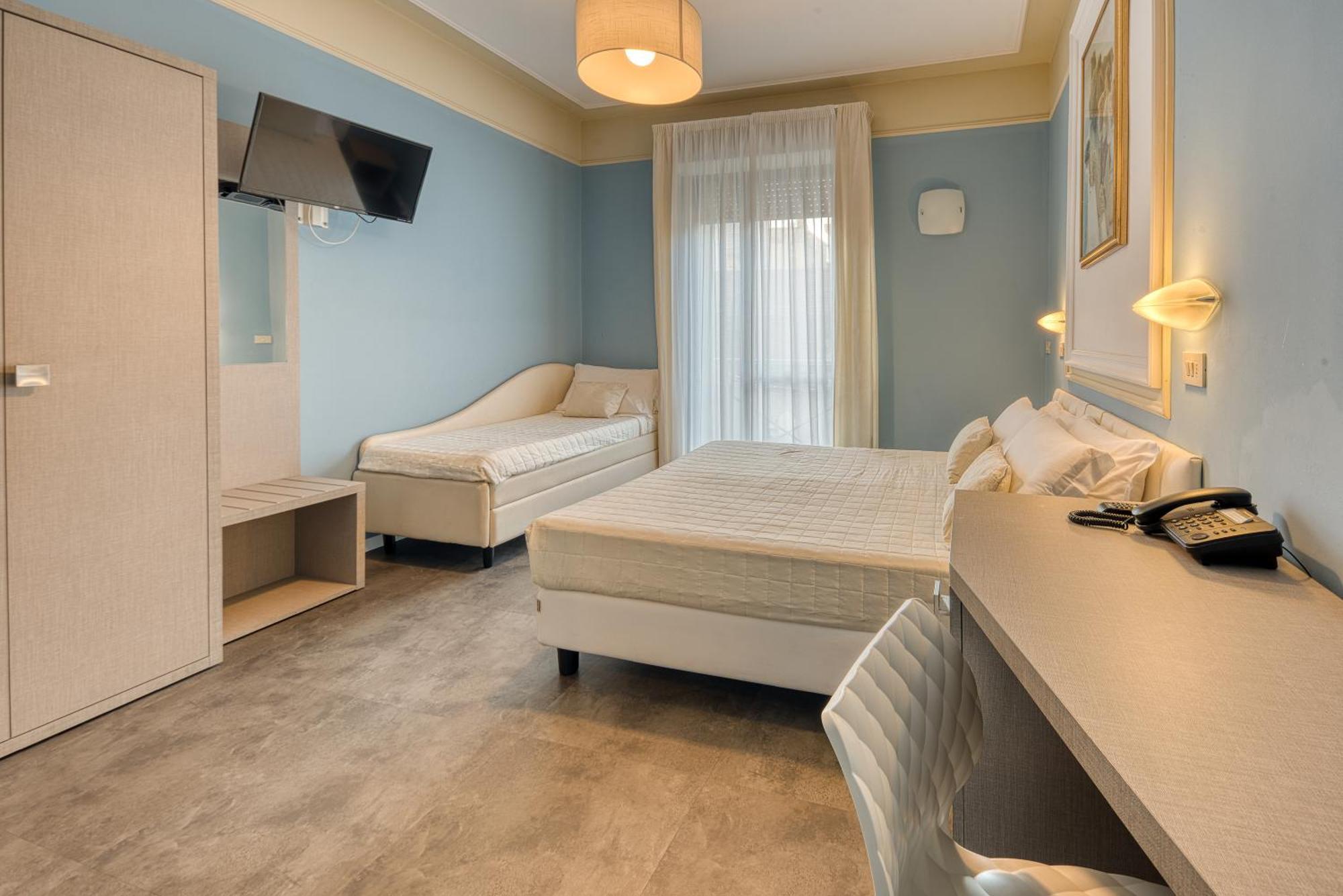 Hotel Augustus Rimini Dış mekan fotoğraf